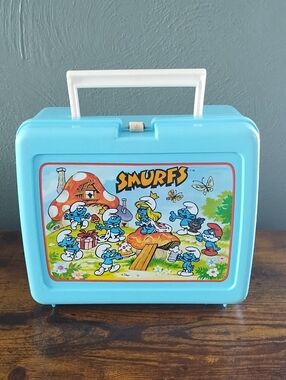 VTG 1980s Smurfs Birthday Lunch Box Blue Plastic USA Peyo Collectible NO THERMOS